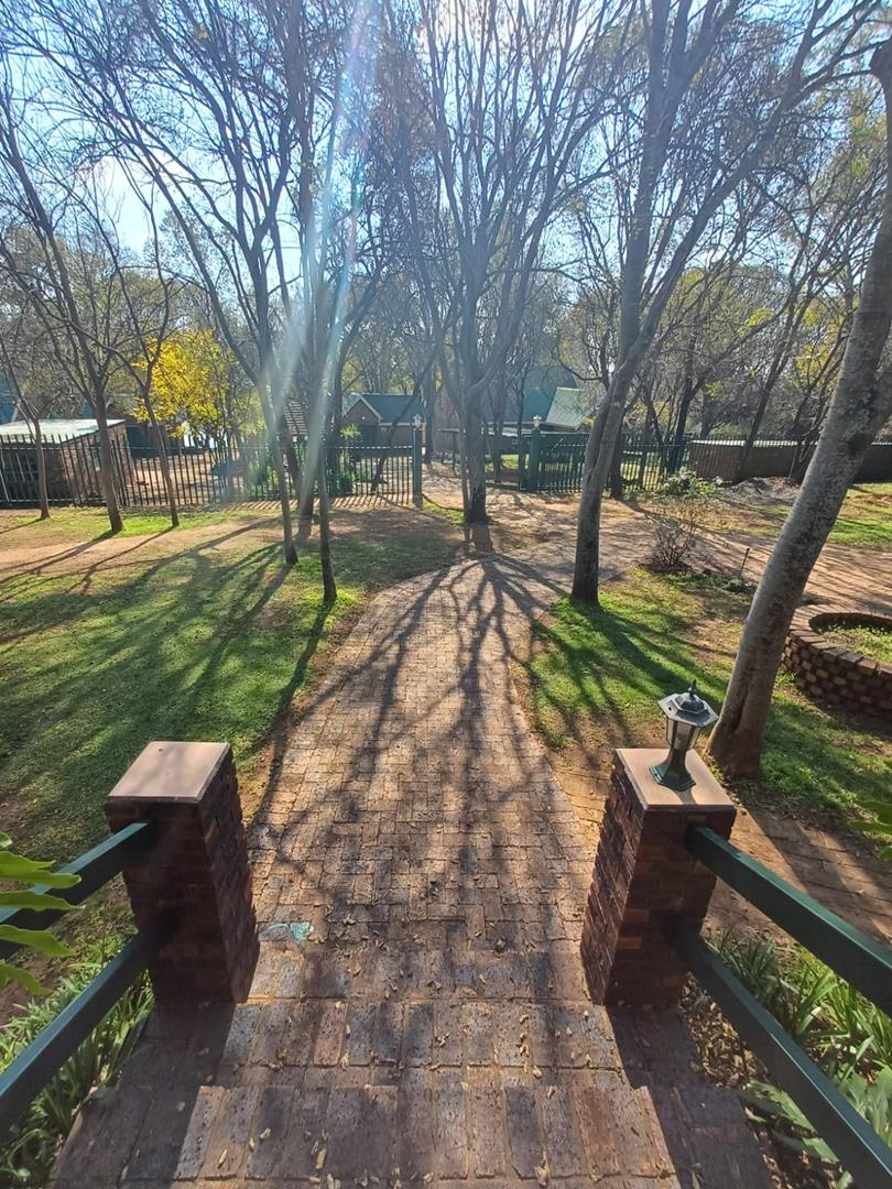 9 Bedroom Property for Sale in Willow Grange Free State